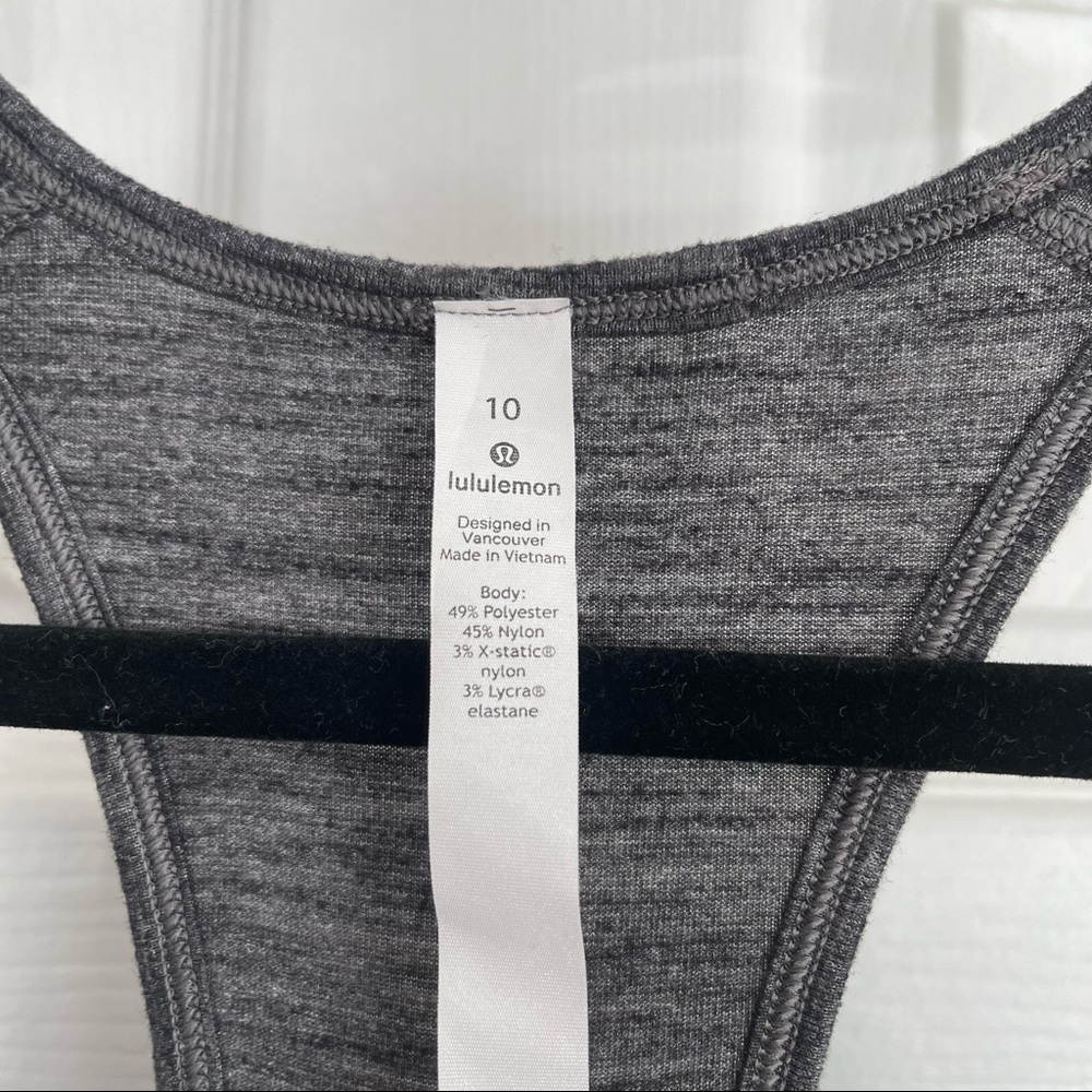 Lululemon Tank - Picture 4 of 4